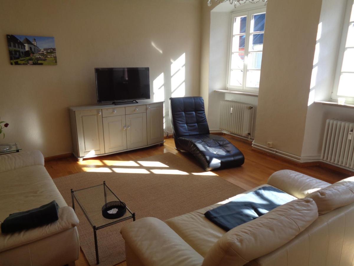 Ferienwohnung Altes Pfarrhaus Mit Flair Und Moselblick Brauneberg Exterior foto